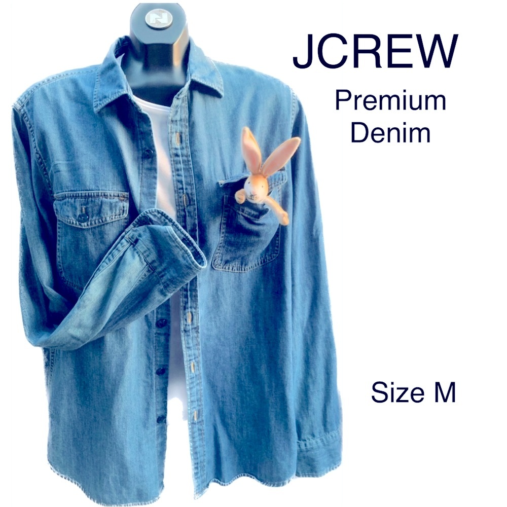 NWoT JCREW - premium CLASSIC Denim
Button-Up Shirt BRAND NEW